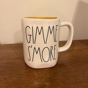 Gimme S’more Rae Dunn Mug